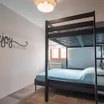 Apartma Spacious Double D - Happy