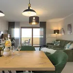 Spacious Double D - Happy