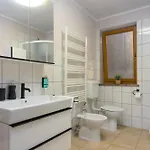 Spacious Double D - Happy Apartment