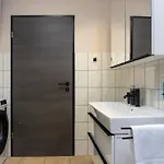 Spacious Double D - Happy Apartment *