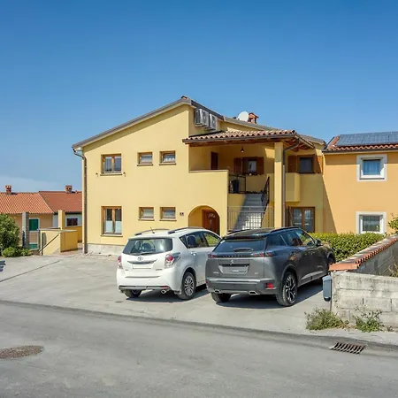 Double D Modern Family Near - Happy Apartment Koper