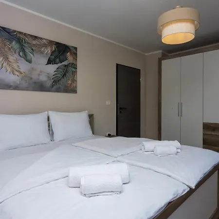 Double D Modern Family Apartment Near Koper - Happy Rentals Daire *