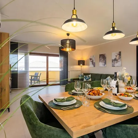 Double D Modern Family Apartment Near Koper - Happy Rentals * Koper