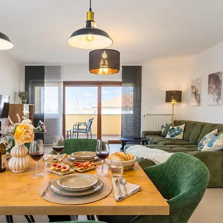 Double D Modern Family Near - Happy Apartment Koper